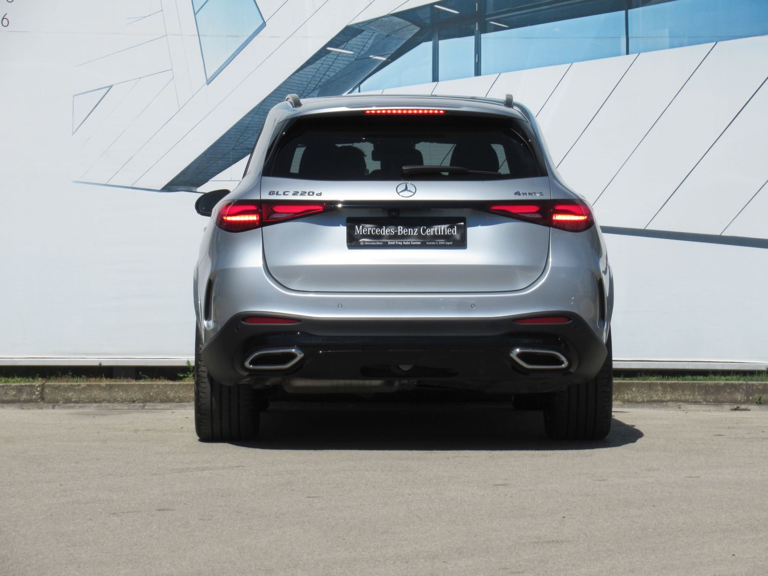2025 Mercedes-Benz GLC AMG Line — fotografija 7