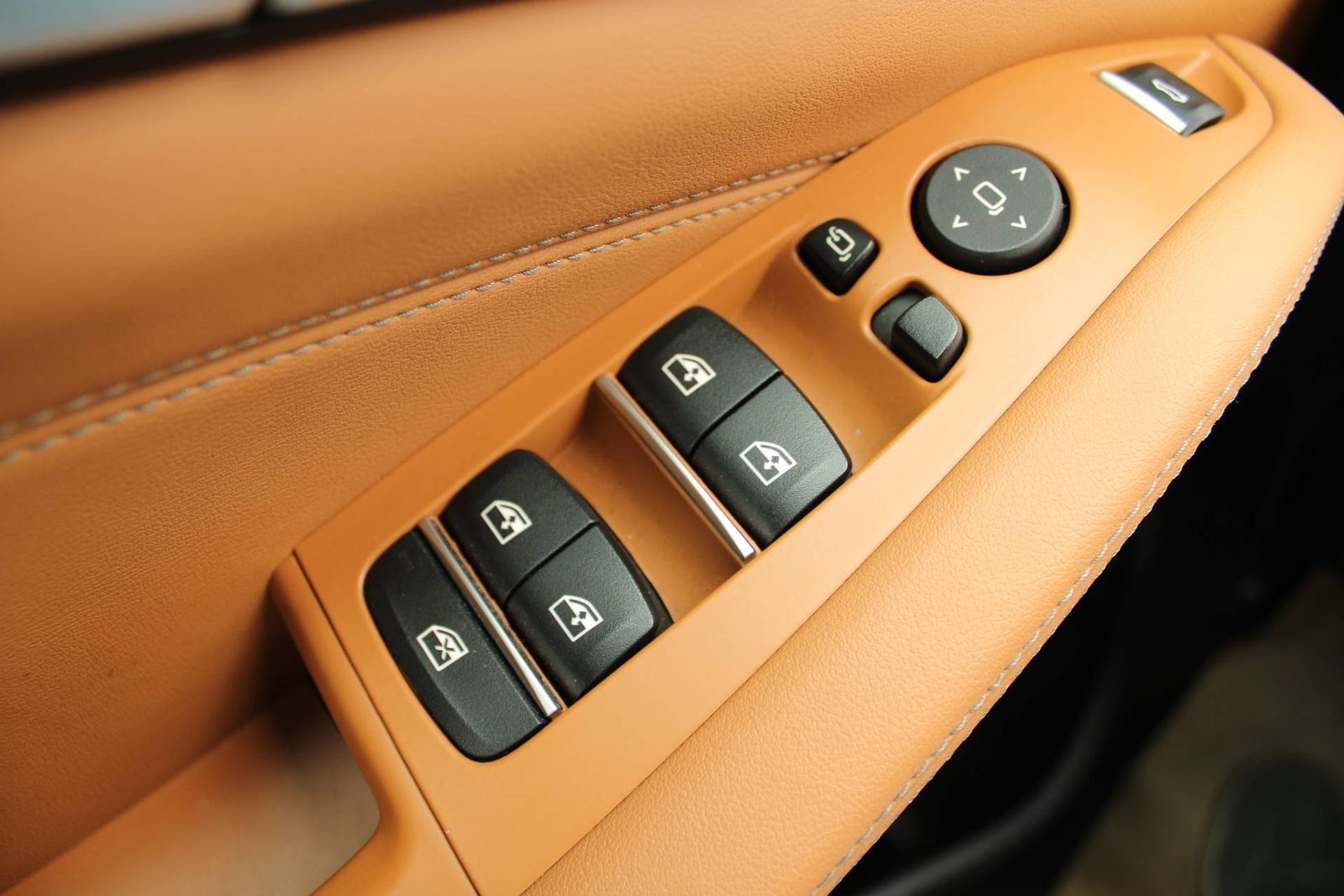 2024 BMW X5 — fotografija 14