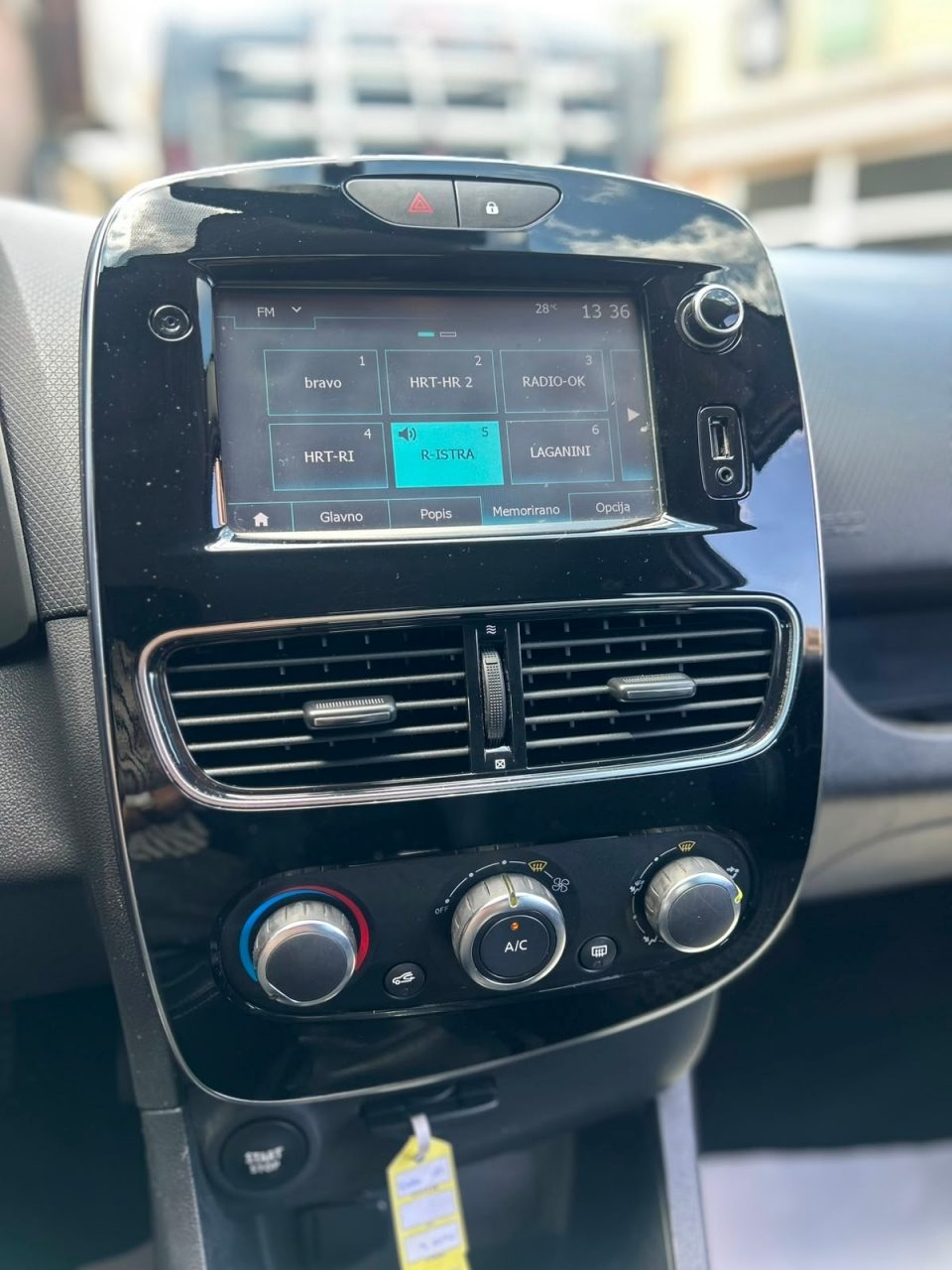 2018 Renault Clio IV — fotografija 10