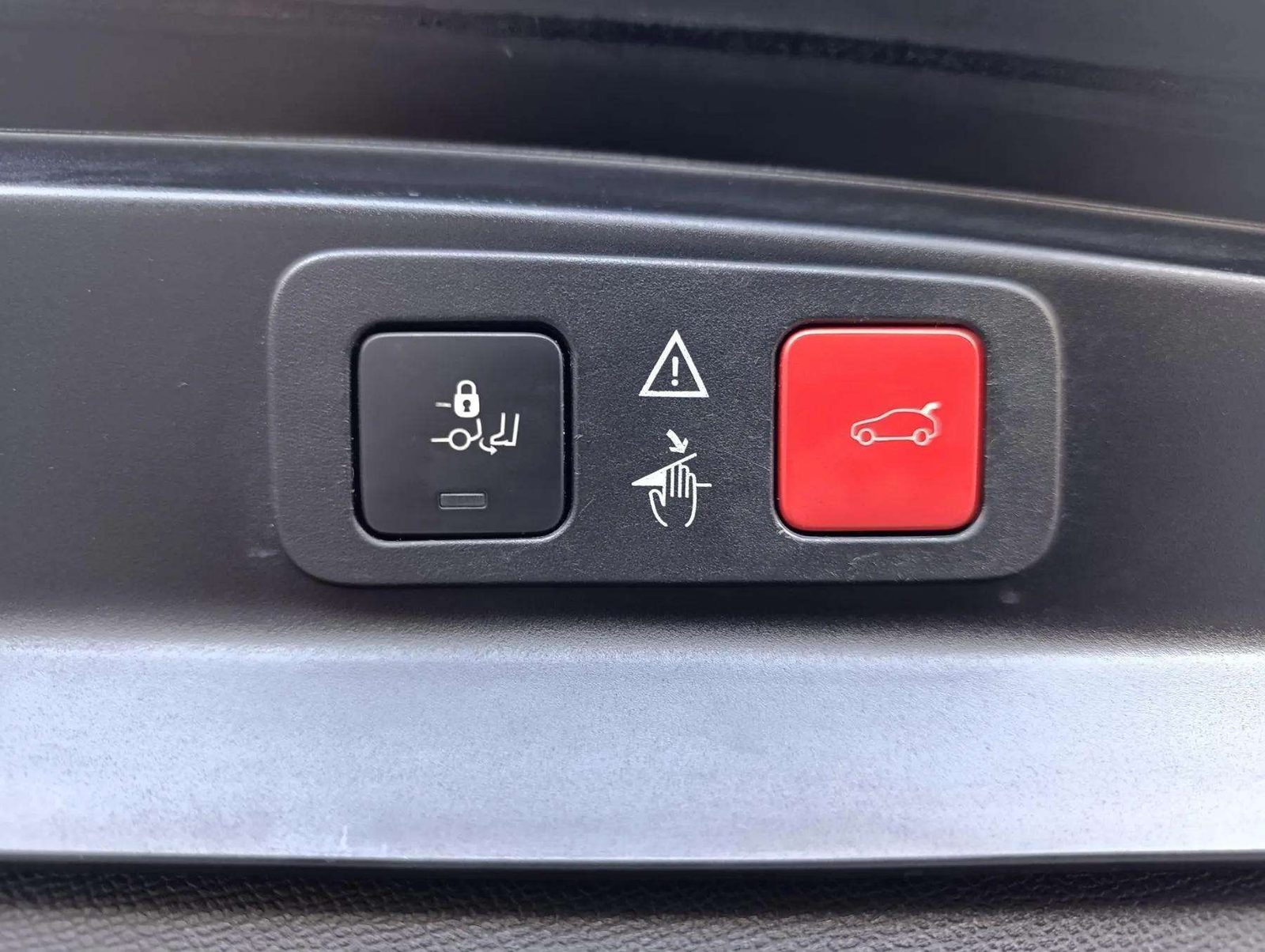 2018 Peugeot 5008 — fotografija 21
