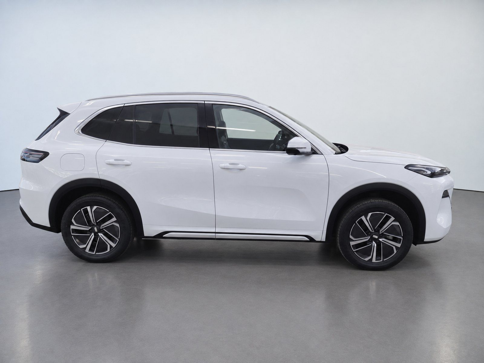 2026 Geely Starray EM-i — fotografija 4
