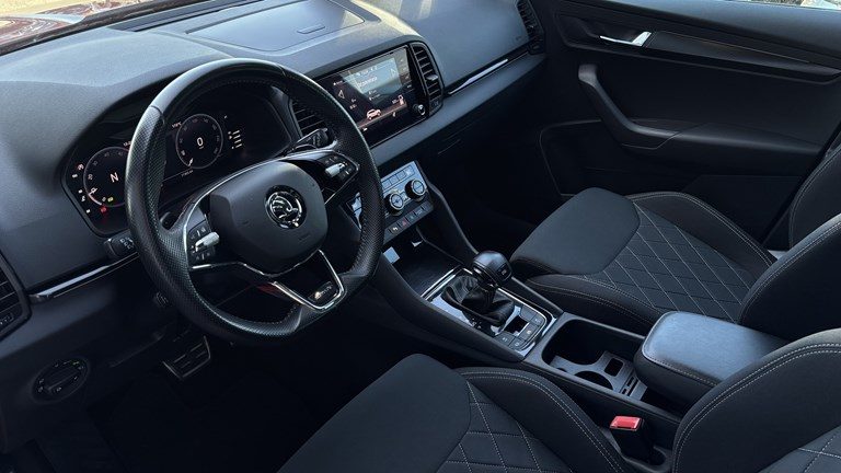 2021 Škoda Karoq — fotografija 5