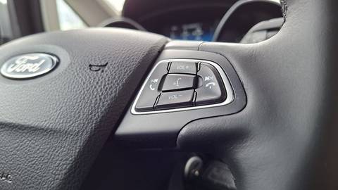 2017 Ford C-max — sličica 18