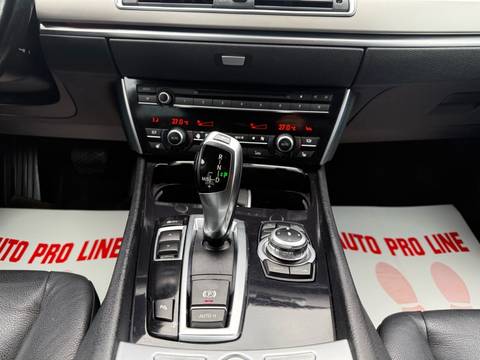 2009 BMW Serija 5 — sličica 16