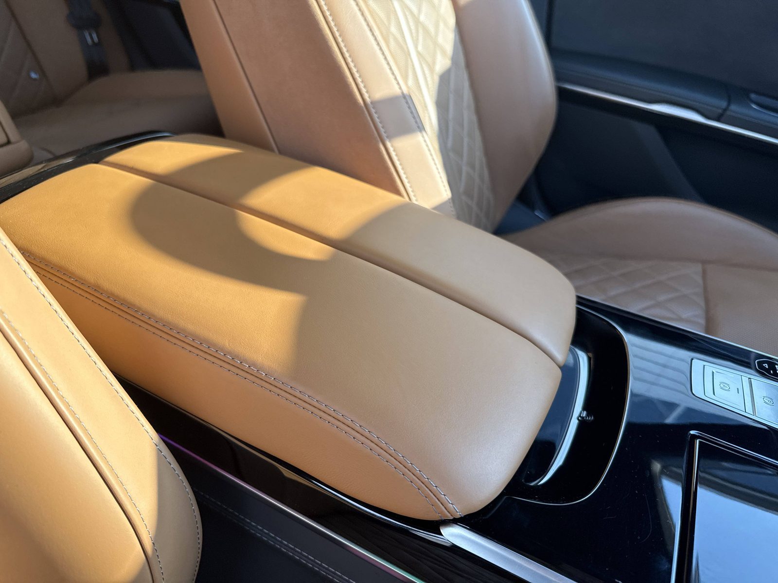 2024 Audi A8 — fotografija 27