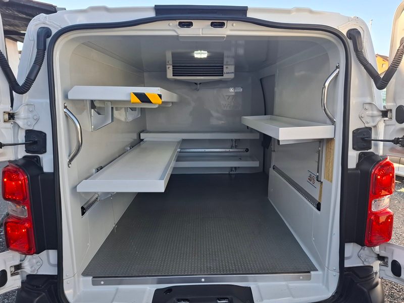 2020 Opel Vivaro — fotografija 6