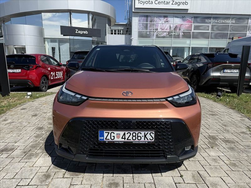 2025 Toyota Aygo X — fotografija 8