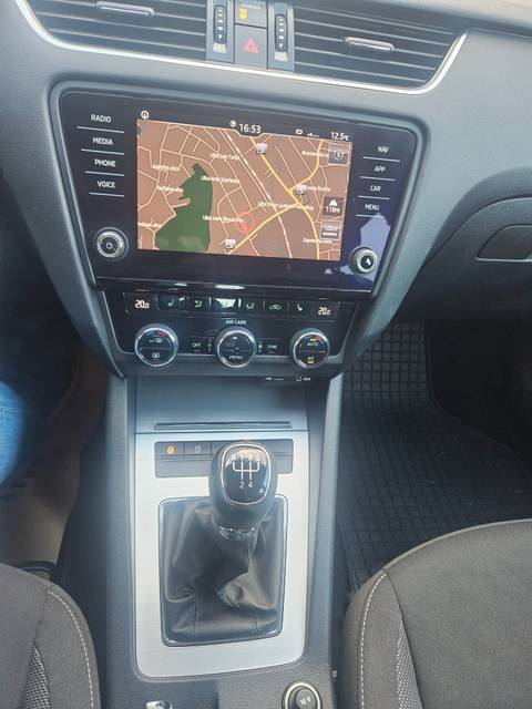 2017 Škoda Octavia — sličica 10