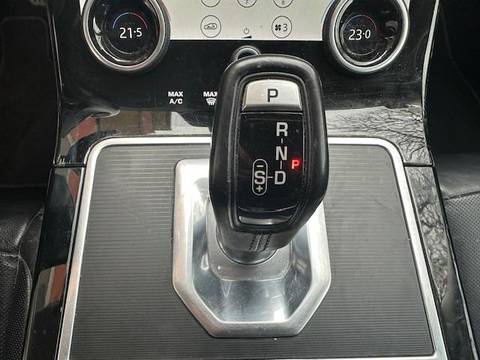 2020 Land Rover Range Rover Evoque — sličica 26