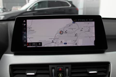 2020 BMW X1 — sličica 14