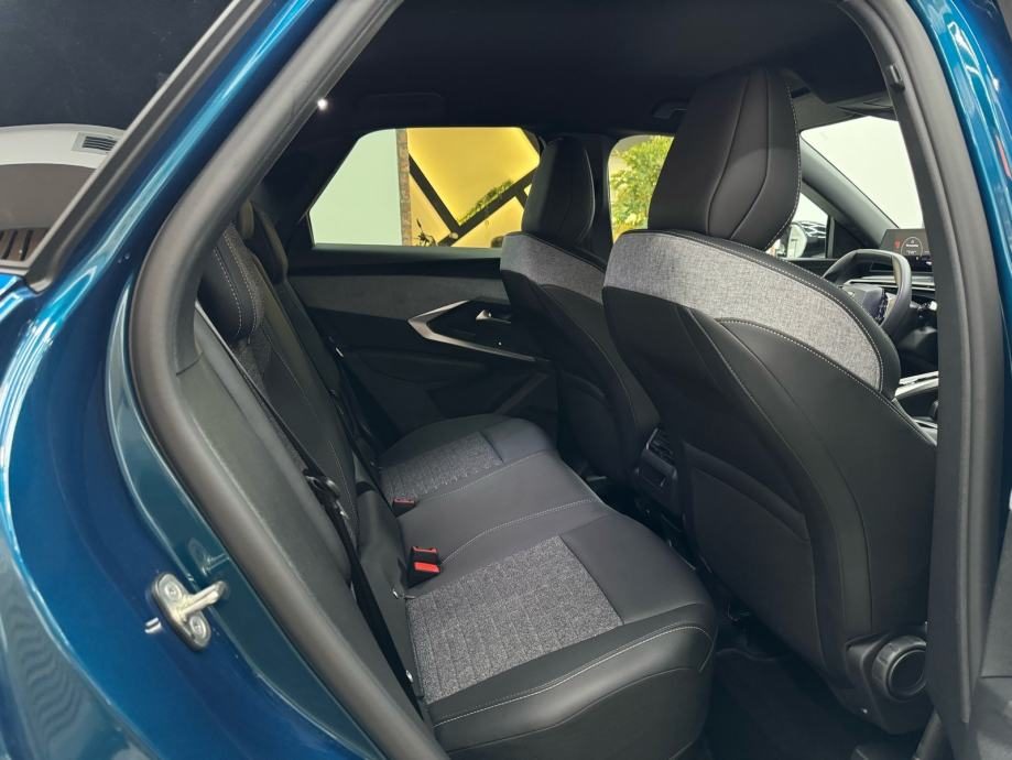 2025 Peugeot 3008 — fotografija 16