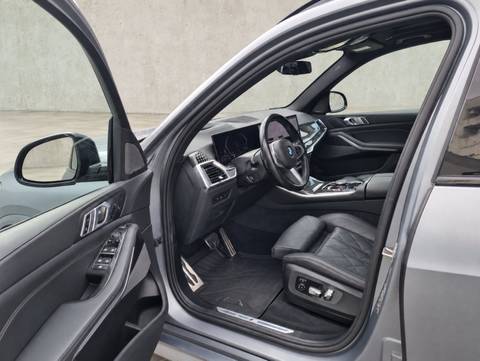 2024 BMW X5 M Sport Pro — sličica 11