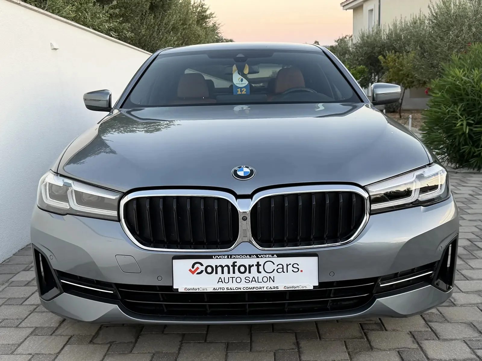 2021 BMW Serija 5 — fotografija 9