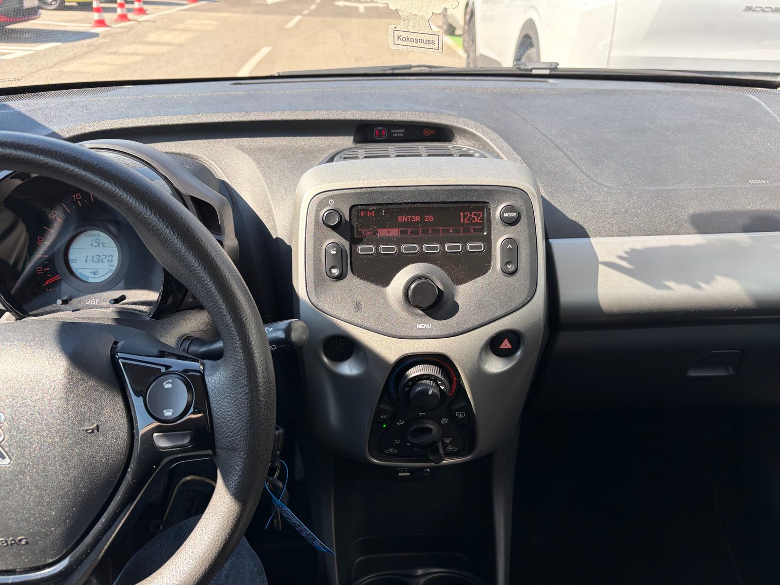 2015 Peugeot 108 — fotografija 9