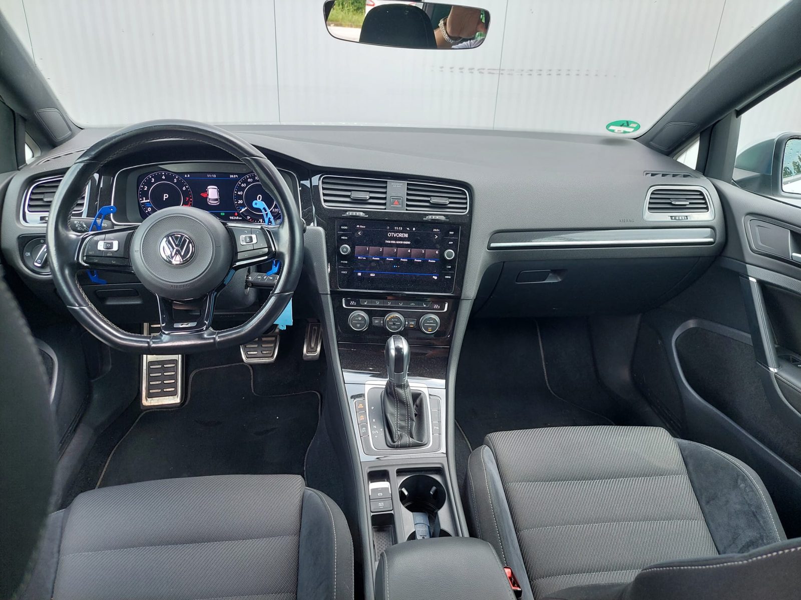 2017 Volkswagen Golf — fotografija 11