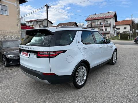 2018 Land Rover Discovery — sličica 4