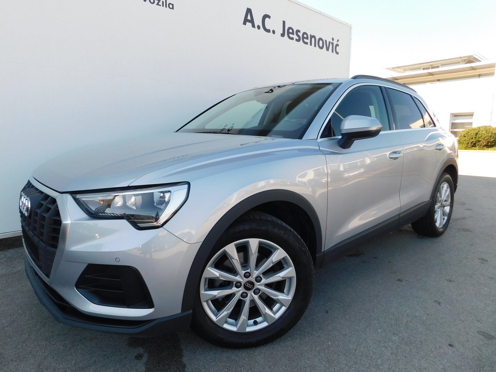 2023 Audi Q3 — fotografija 7