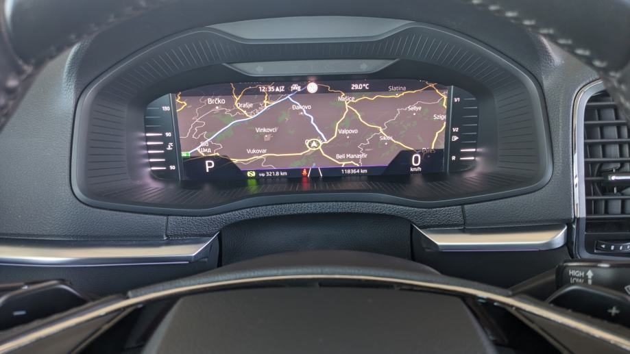 2022 Škoda Karoq — fotografija 20