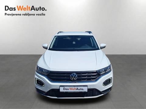 2021 Volkswagen T-Roc — sličica 8