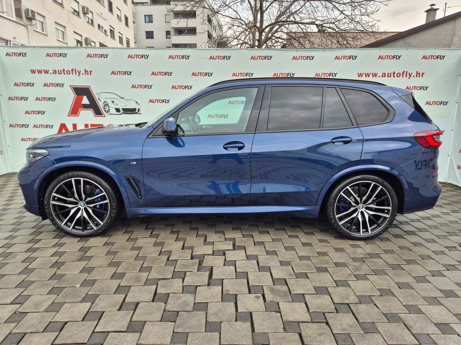 2020 BMW X5 M Sport — fotografija 4