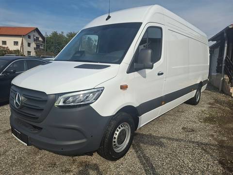 2025 Mercedes-Benz Sprinter
