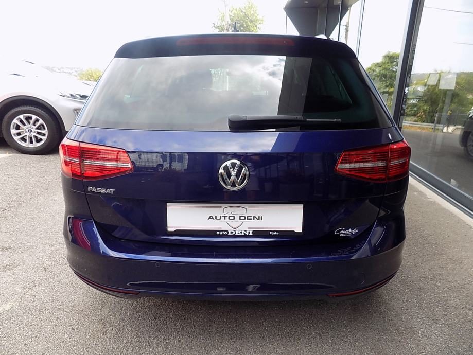 2019 Volkswagen Passat — fotografija 7