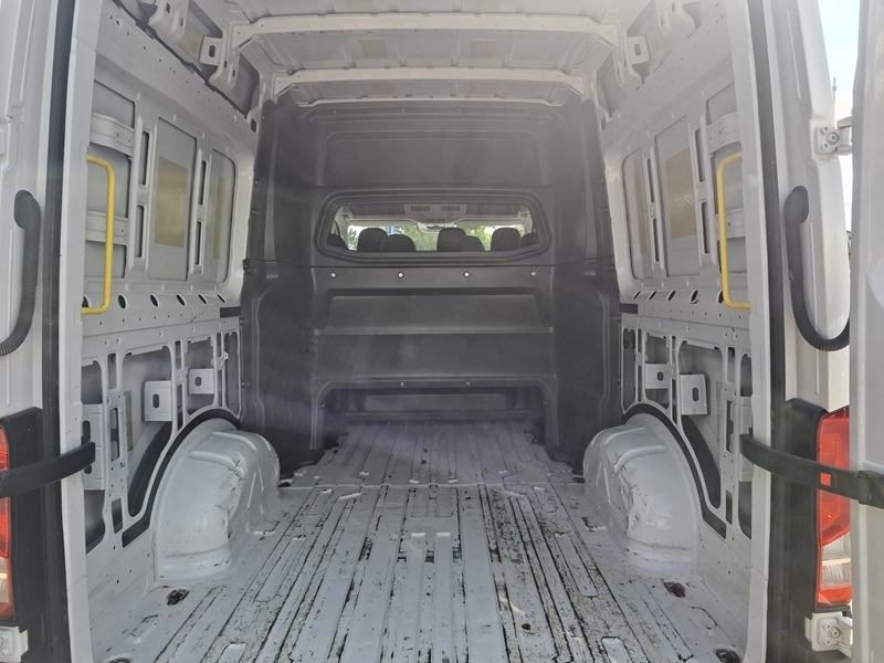 2021 Volkswagen Crafter — fotografija 8