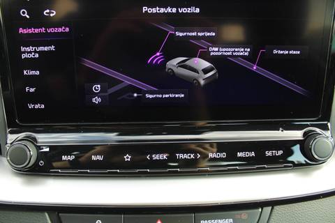 2023 Kia Xcee'd — sličica 22