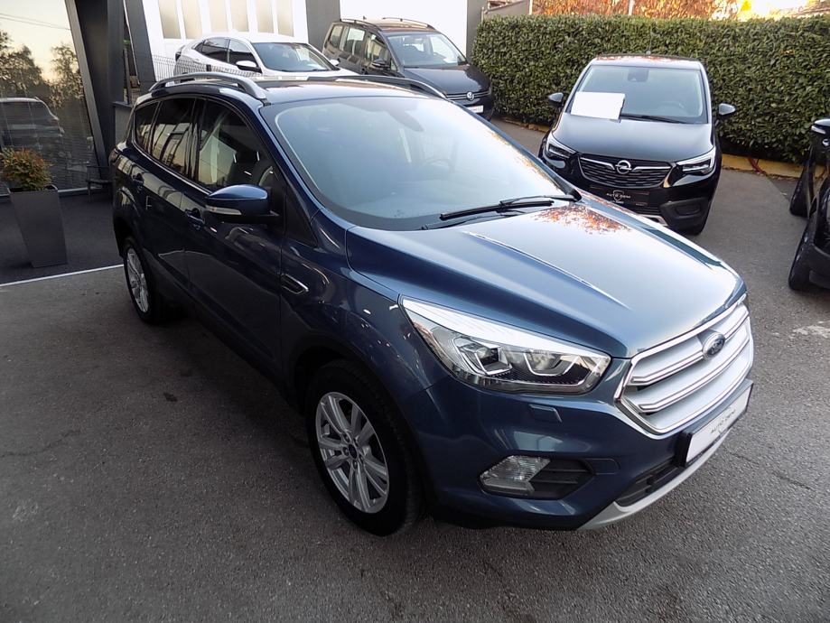 2019 Ford Kuga — fotografija 9