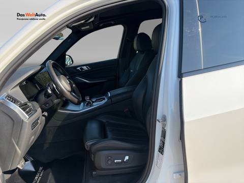 2020 BMW X5 — sličica 9