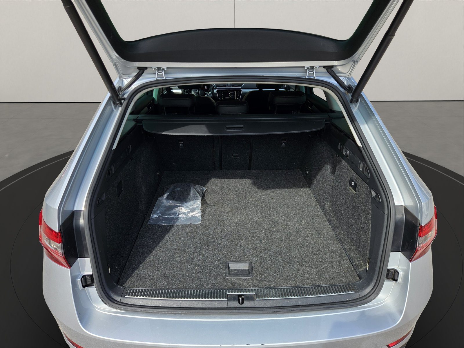2022 Škoda Superb Combi — fotografija 22