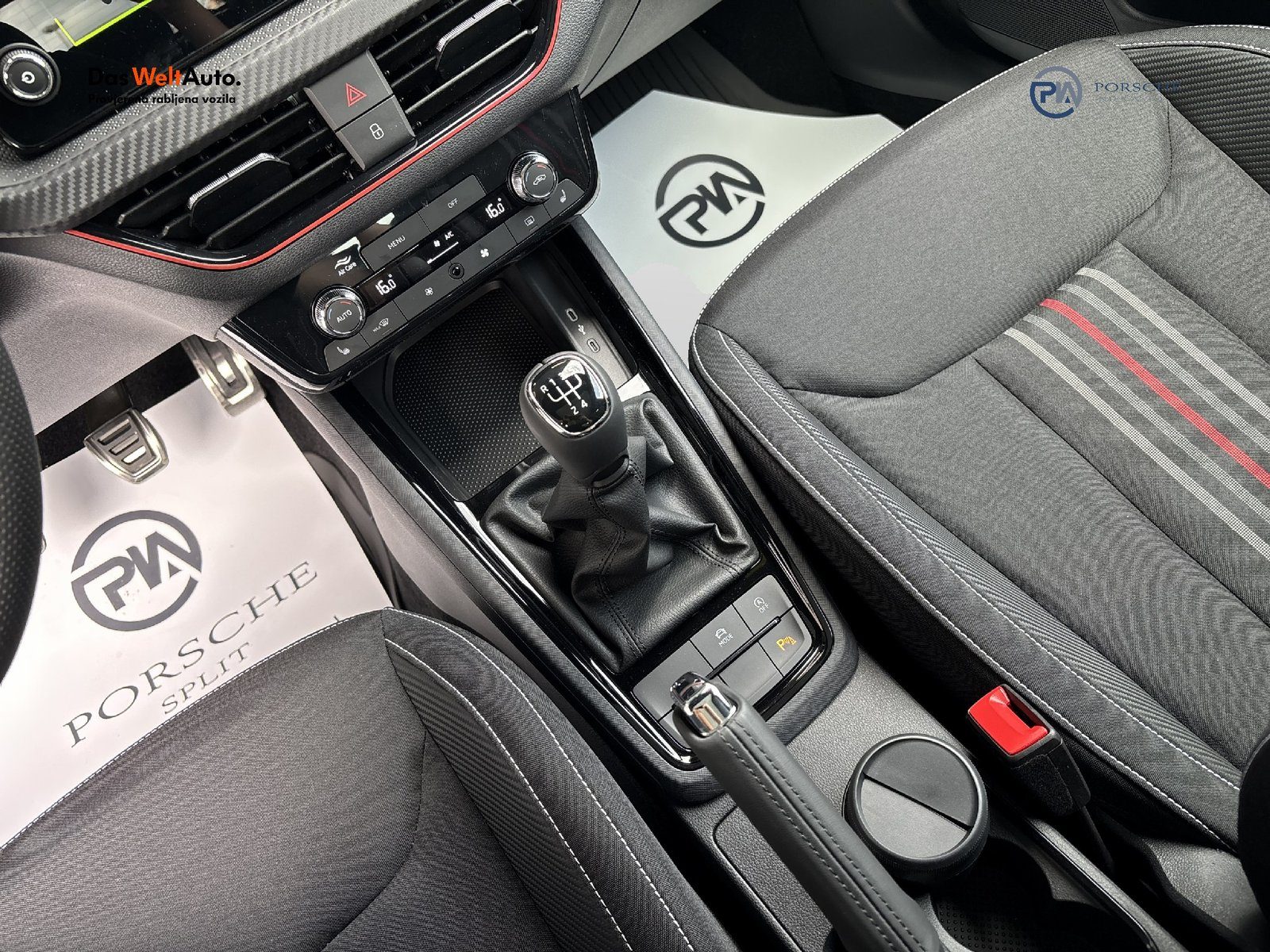 2026 Škoda Kamiq — fotografija 23