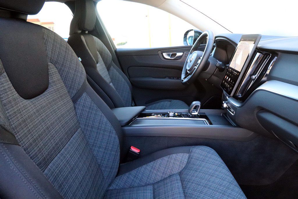 2026 Volvo XC60 — fotografija 7