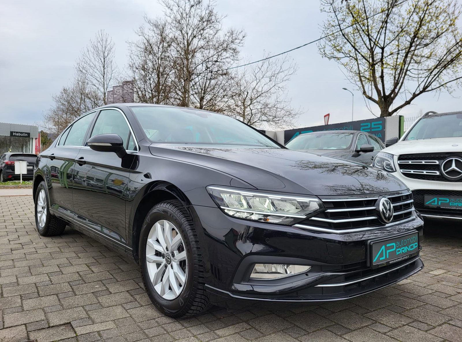 2020 Volkswagen Passat — fotografija 7