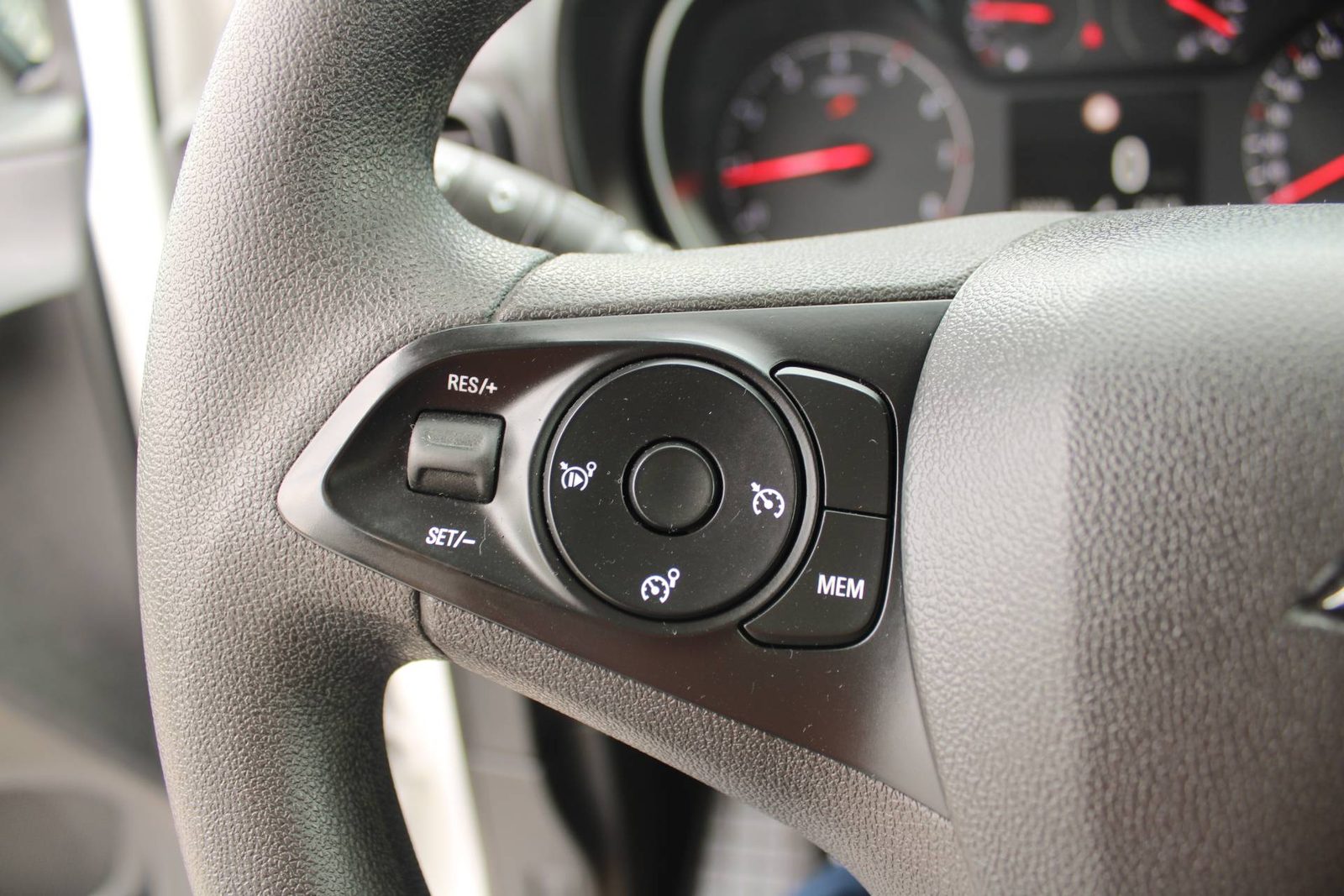 2020 Opel Combo — fotografija 14