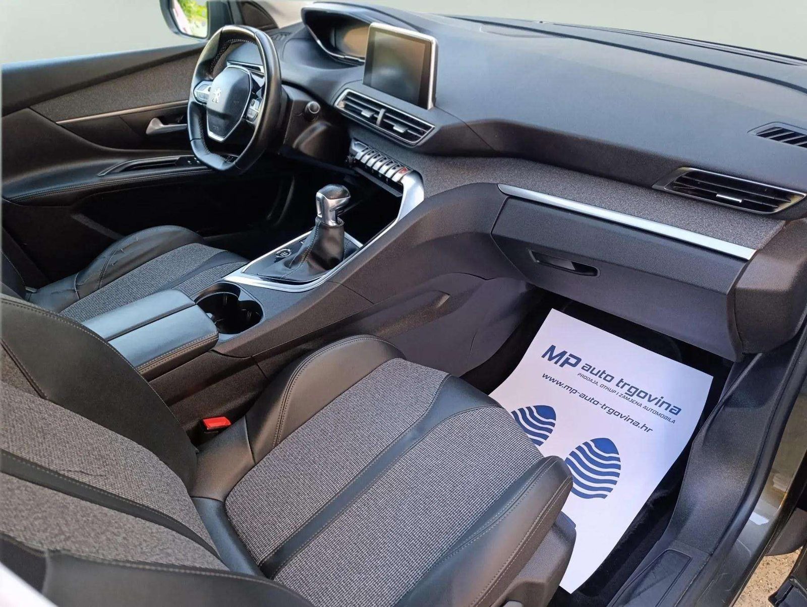 2020 Peugeot 5008 — fotografija 23