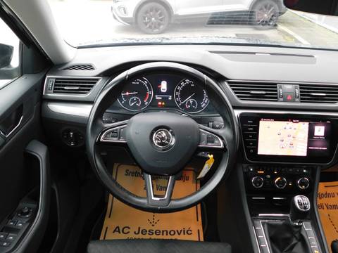 2018 Škoda Superb Combi — sličica 10