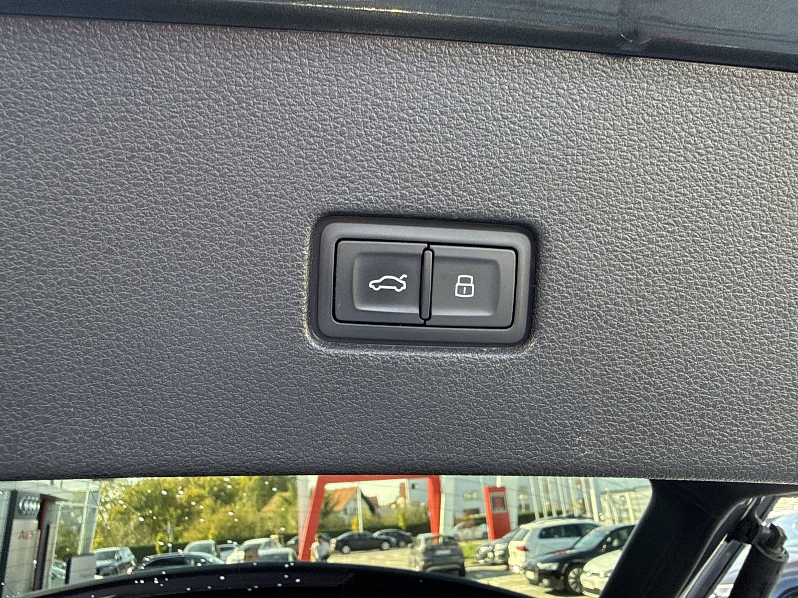 2021 Audi Q8 — fotografija 25