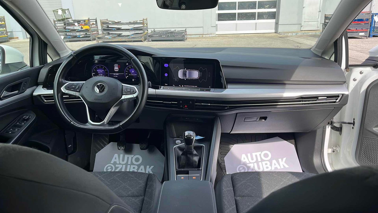 2021 Volkswagen Golf — fotografija 11