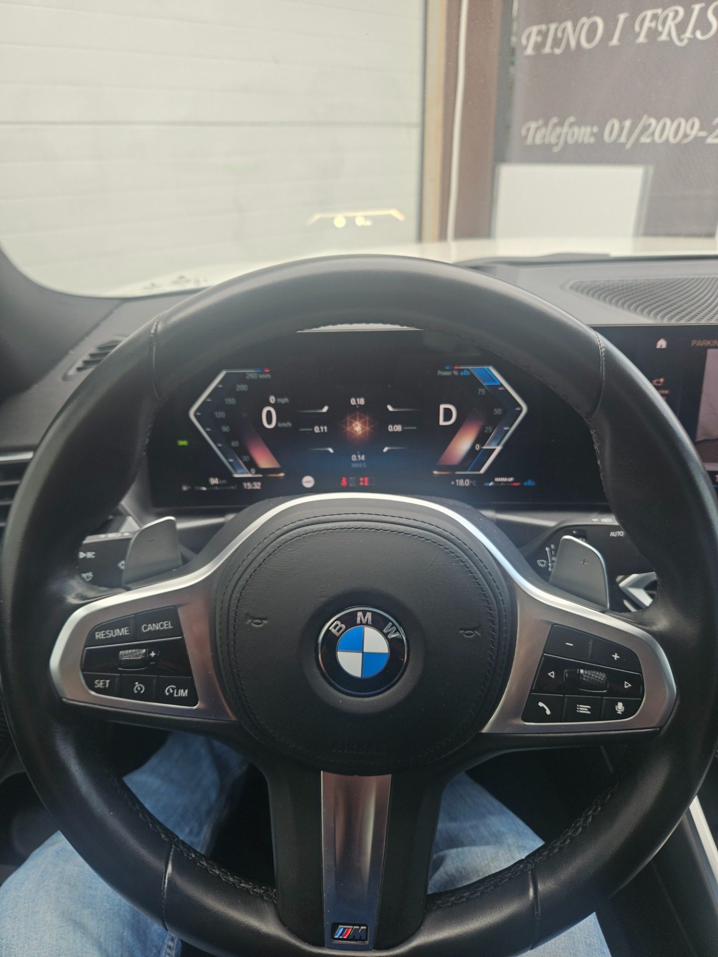 2023 BMW Serija 3 — fotografija 18