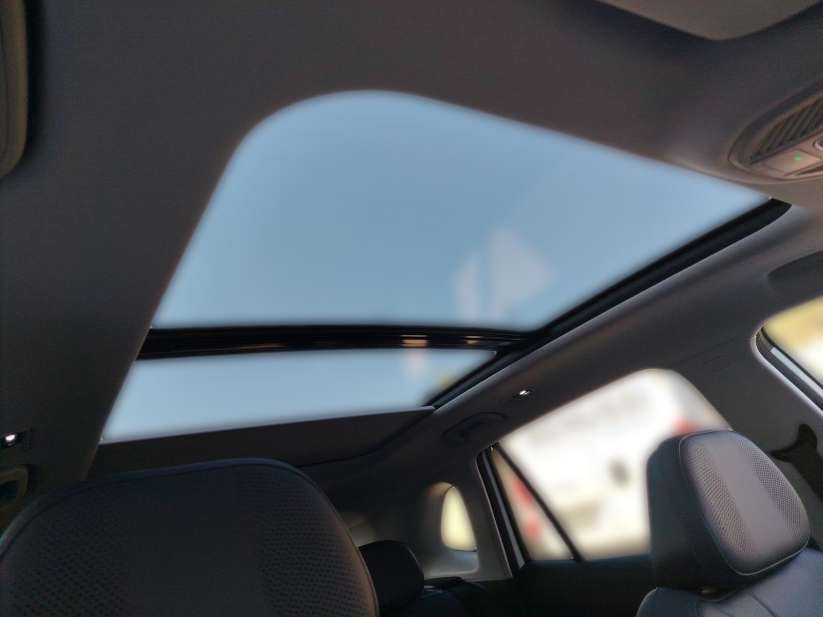 2026 Geely Starray EM-i — fotografija 22