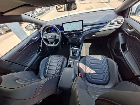 2022 Ford Focus — sličica 20