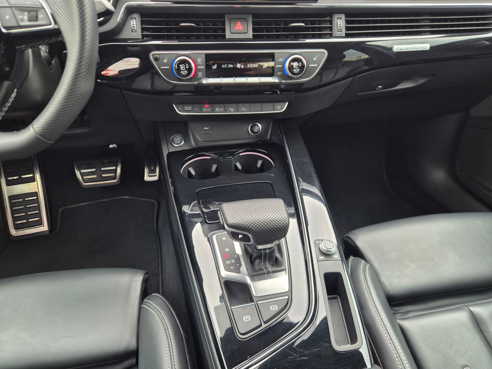 2022 Audi A4 S line — fotografija 20