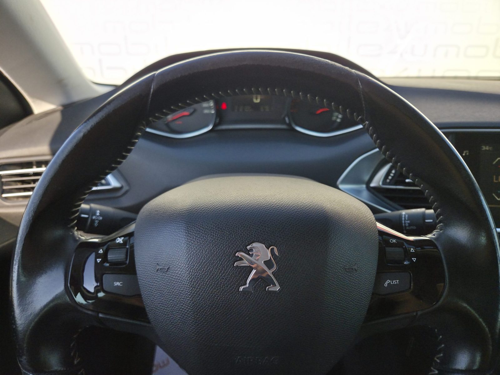 2019 Peugeot 308 — fotografija 11