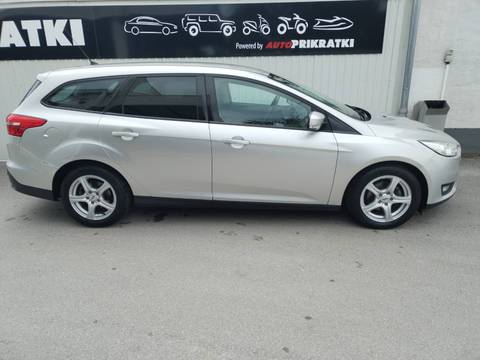 2015 Ford Focus karavan — sličica 13