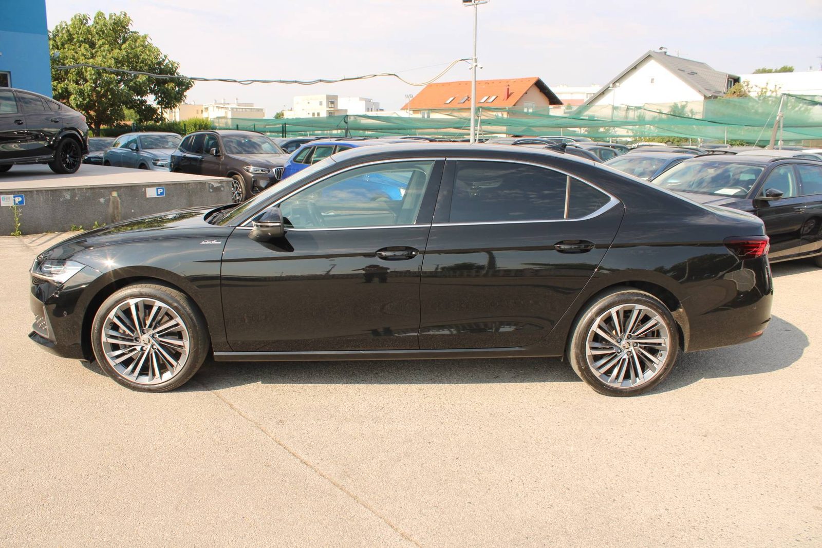 2024 Škoda Superb — fotografija 8