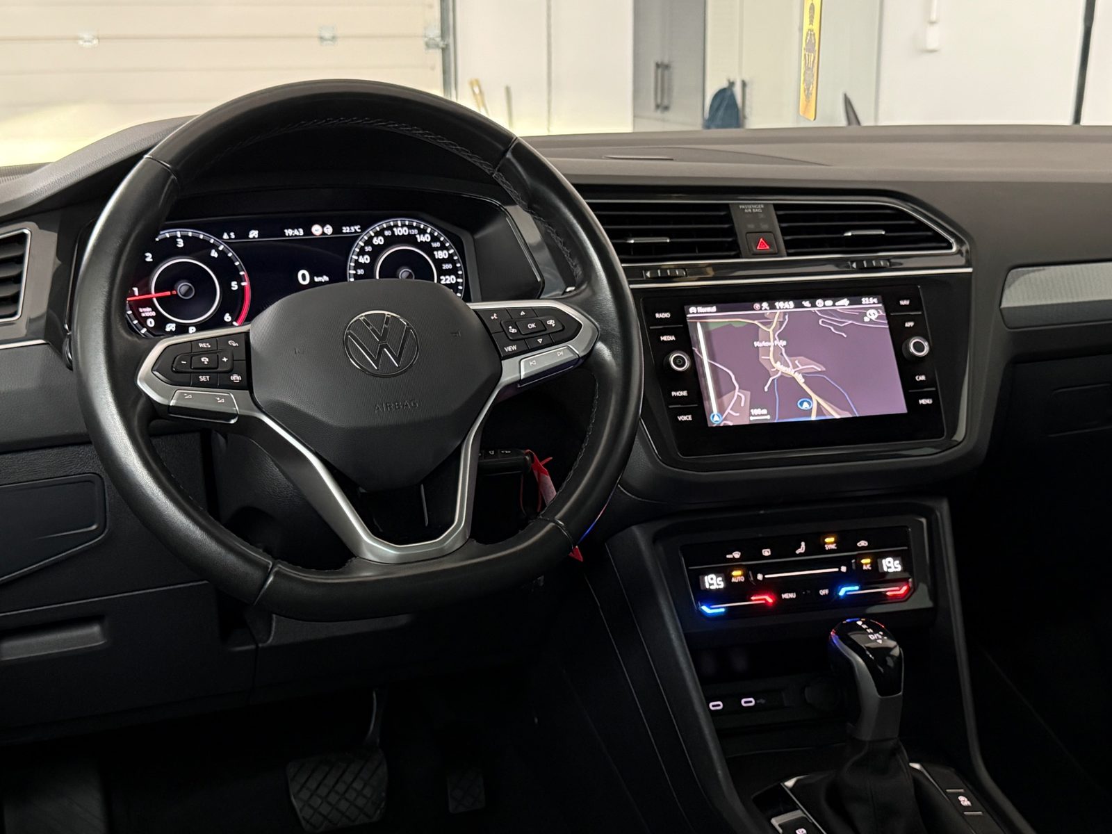 2022 Volkswagen Tiguan — fotografija 8