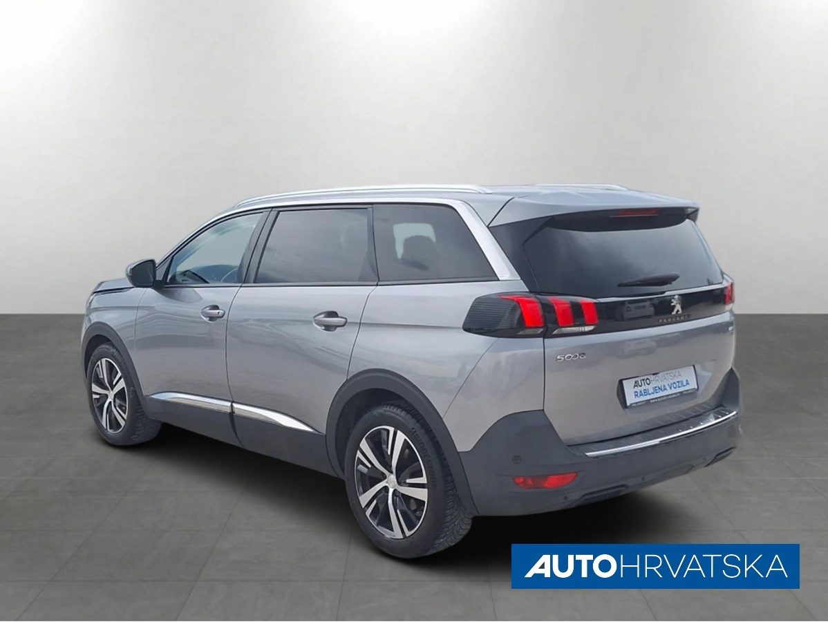 2018 Peugeot 5008 — fotografija 8