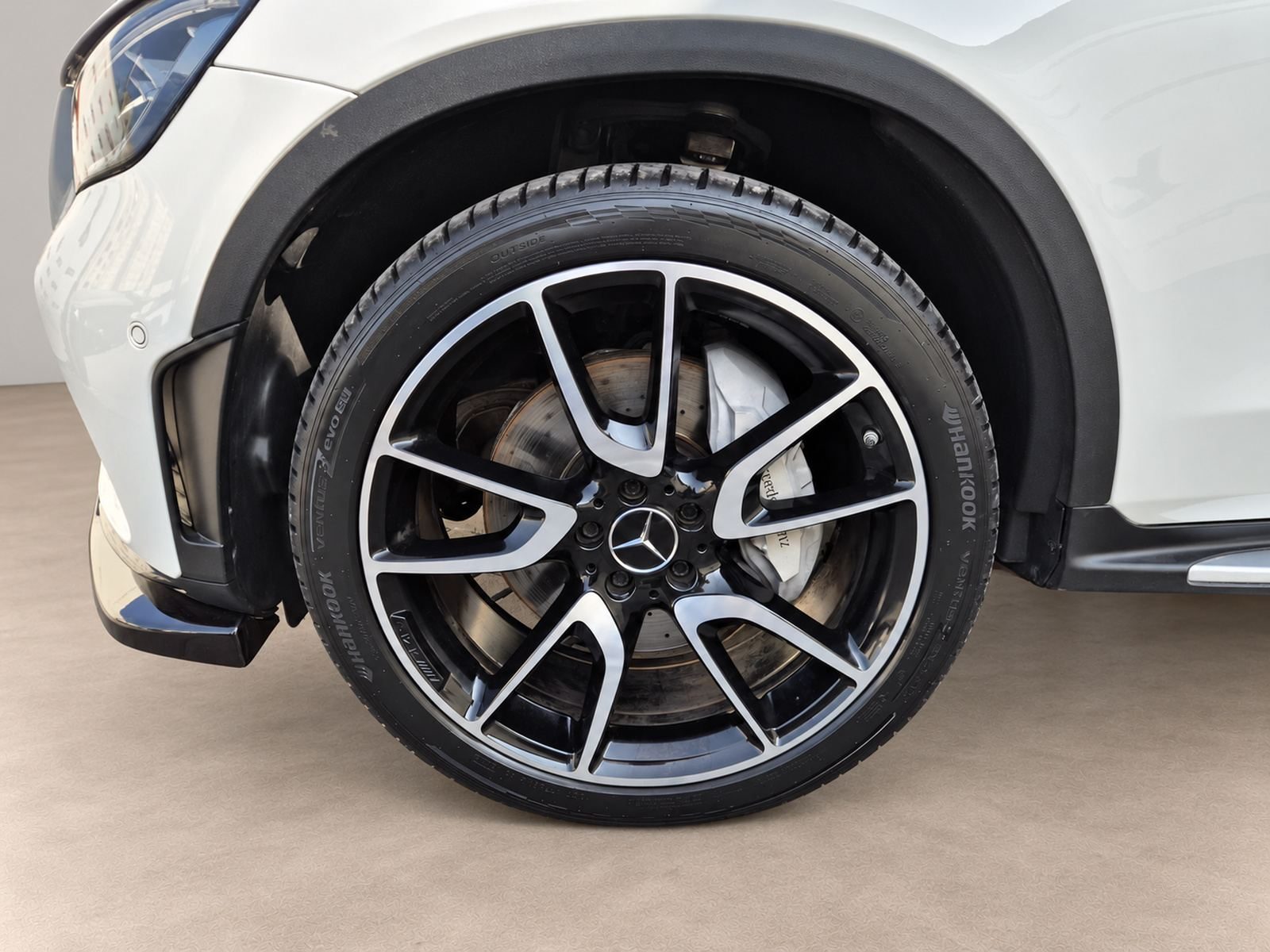 2019 Mercedes-Benz GLC — fotografija 26