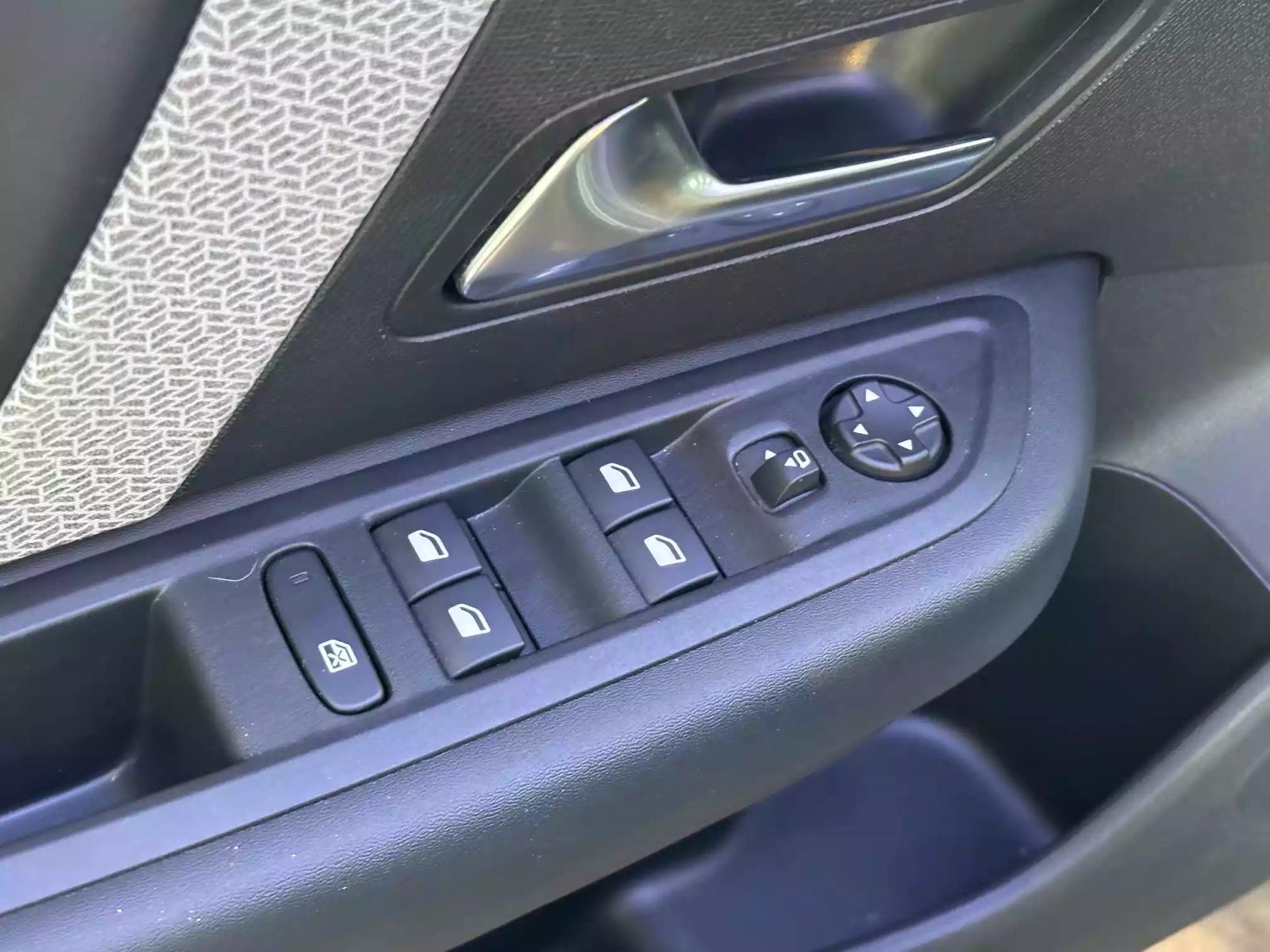 2024 Citroën C4 — fotografija 29